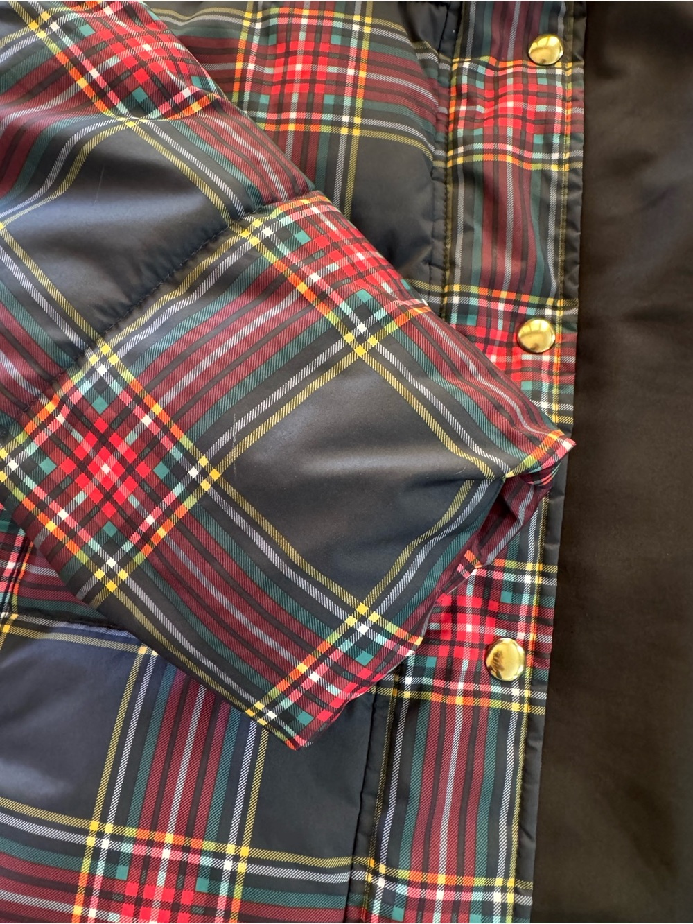 J.Crew Tartan Plaid Puffer Jacket Size S Black Red Gold Snap Zip - Picture 8 of 11